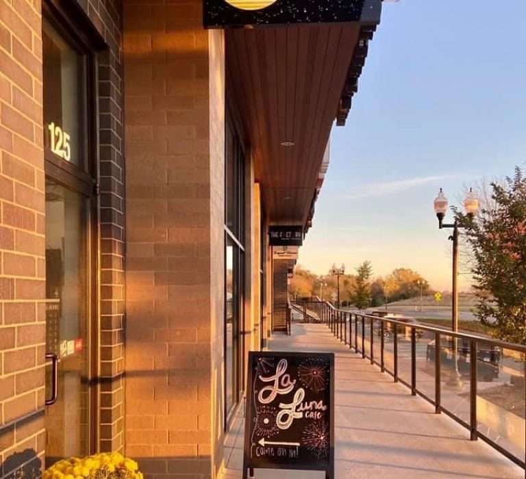 A local Sioux Falls storefront welcoming customers